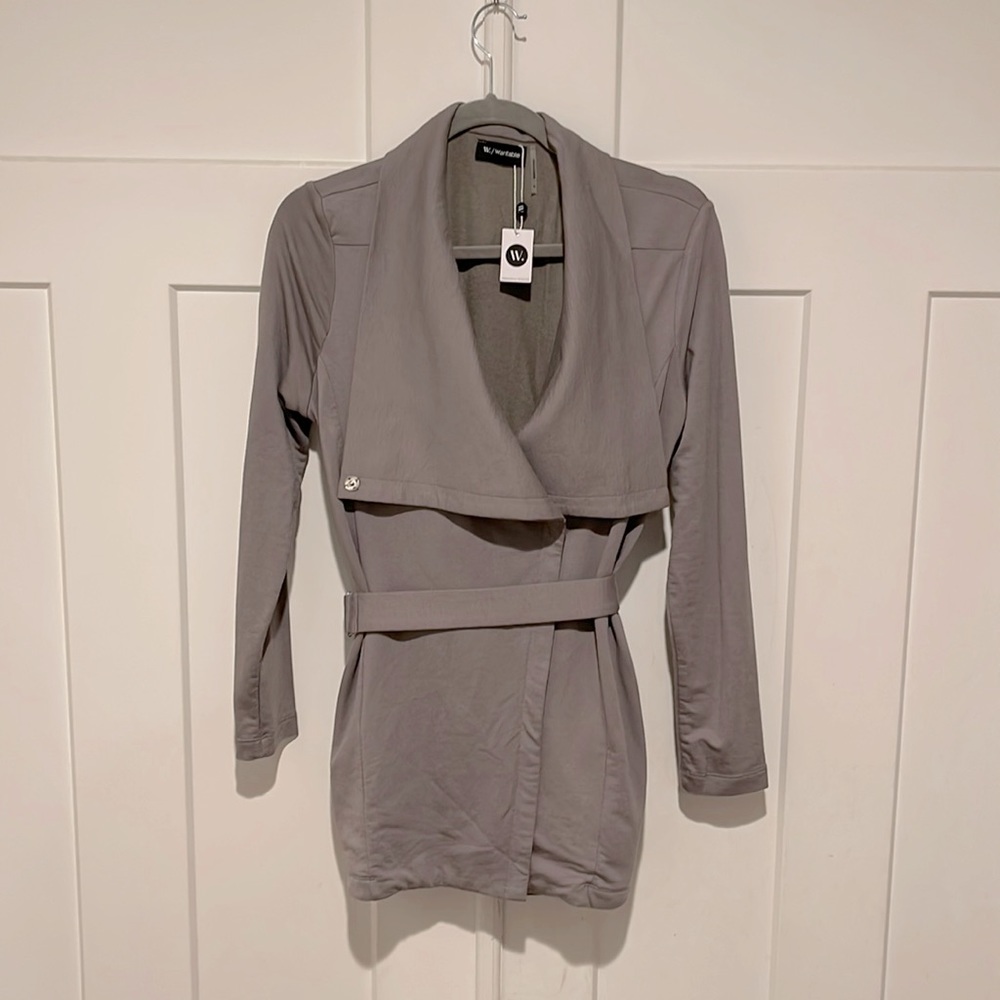 NWT size small Grey top